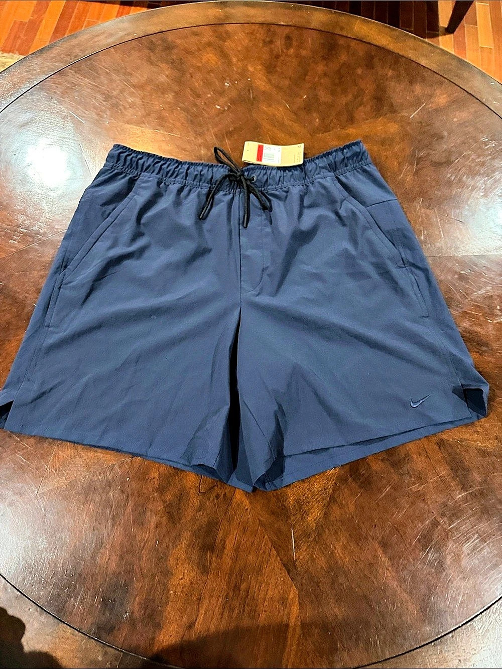 NWT Nike Navy Blue Men’s 7” Length Shorts Size Large